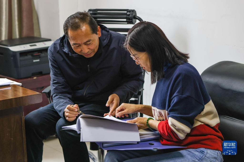 辉煌电子娱乐